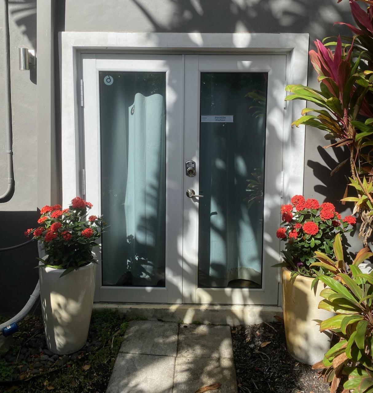 Riverbank Guesthouse Wilton Manors Quarto foto